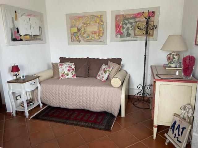 Bed And Breakfast Casale Del Sole Castellina Marittima Zewnętrze zdjęcie